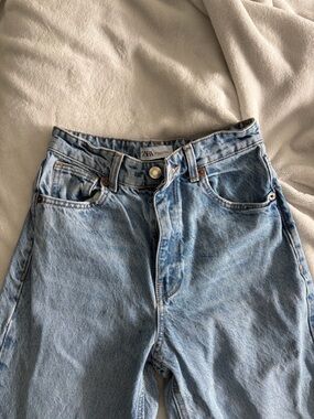 Zara Light Blue High-Rise Denim Jeans